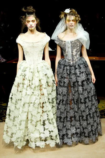 Look 52